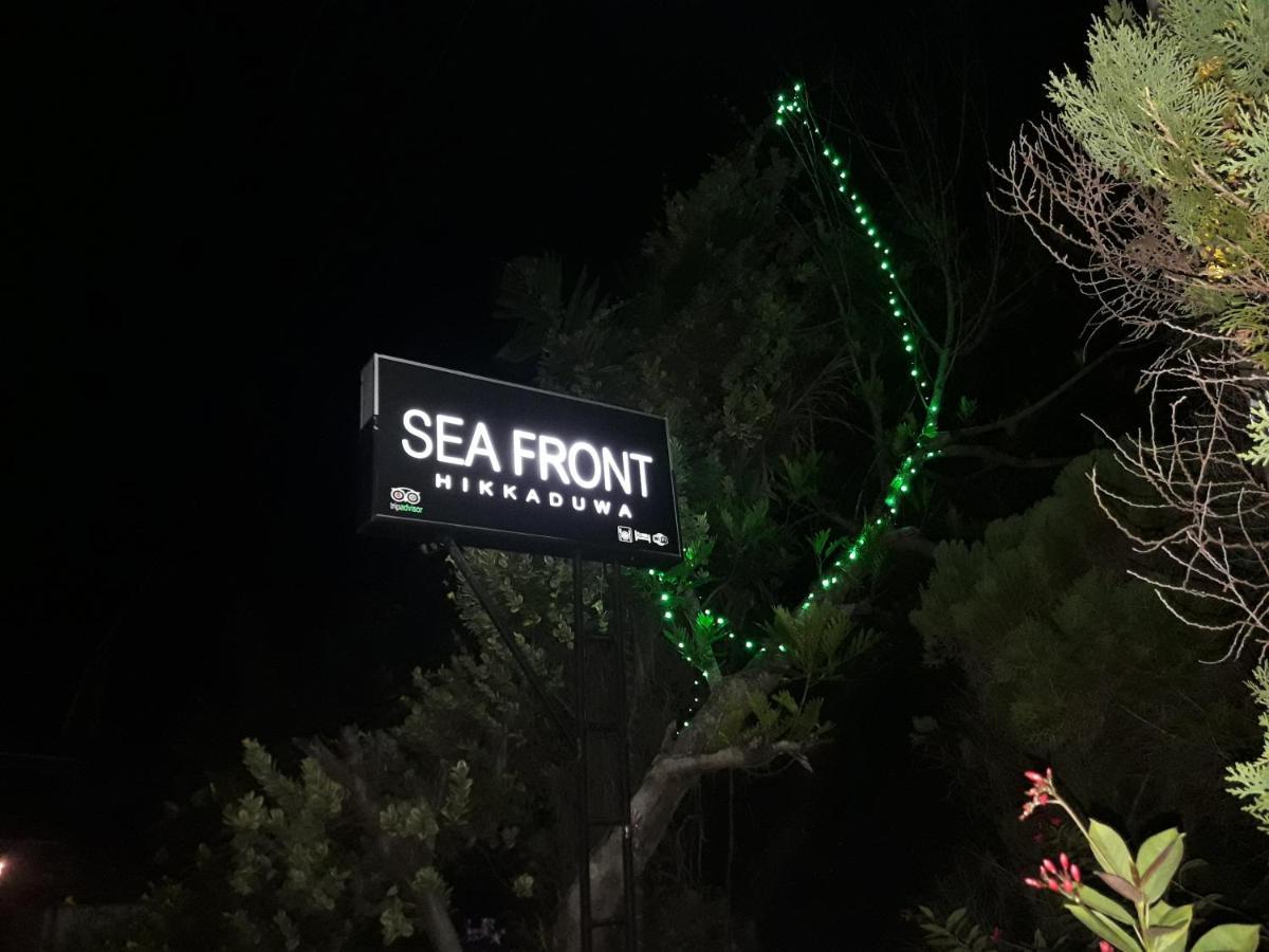 Отель Sea Front Хиккадува Экстерьер фото